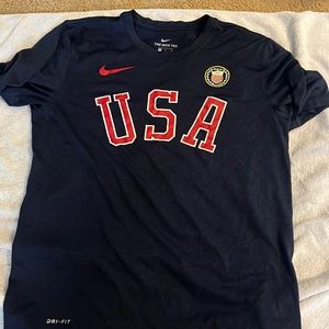 Navy Nike dry fit team USA shirt in a mens medium
